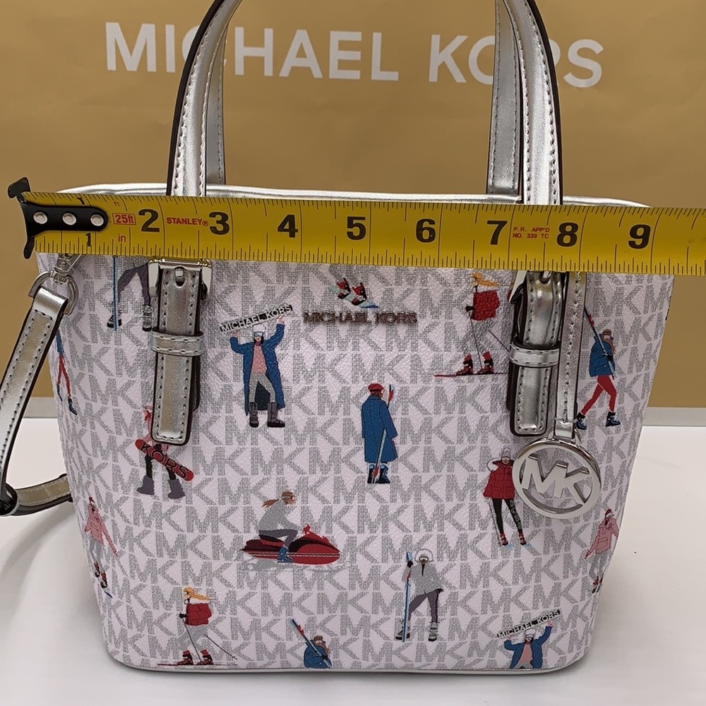 Michael Kors Jet Set Girls Print Bright White Signature XS Carryall Top Zip Tote - Picture 10 of 16
